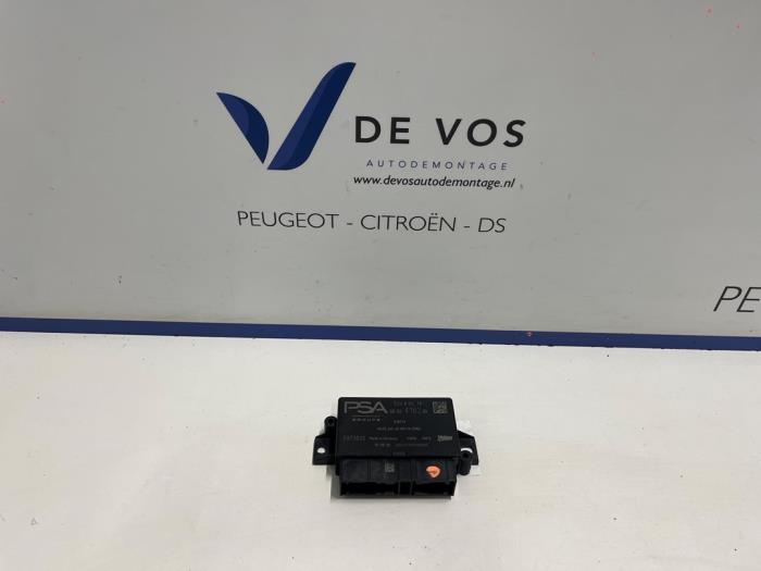 Begagnade PDC-modul Peugeot 308 (F3/FB/FH/FM/FP) 1.5 Blue HDi 130 16V Pris € 100,00 Marginaltabell erbjuds av De Vos Onderdelen