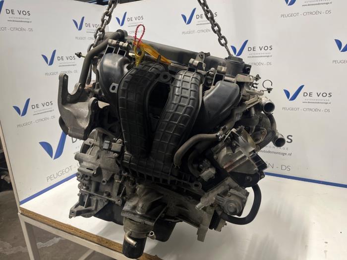 Used Engine Peugeot 4007 (VU/VV) 2.4 16V Price € 1.250,00 Margin scheme offered by De Vos Onderdelen