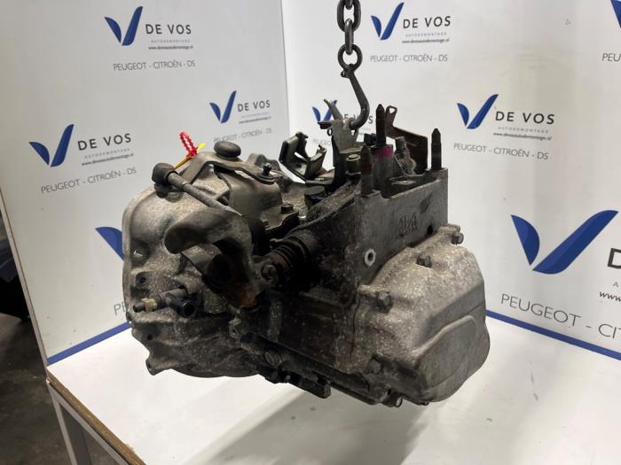 Gebrauchte Getriebe Peugeot 4007 (VU/VV) 2.4 16V Preis € 850,00 Margenregelung angeboten von De Vos Onderdelen