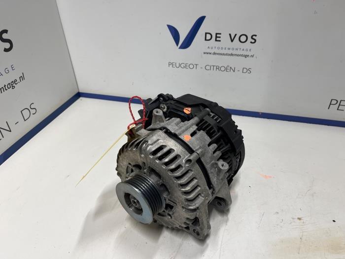 Gebrauchte Dynamo Peugeot 208 II (UB/UH/UP) 1.2 Hybrid 136 Preis € 600,00 Margenregelung angeboten von De Vos Onderdelen