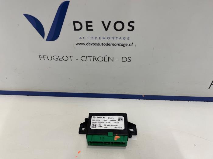 Begagnade PDC-modul Citroen Jumpy 2.0 Blue HDI 180 Pris € 70,00 Marginaltabell erbjuds av De Vos Onderdelen