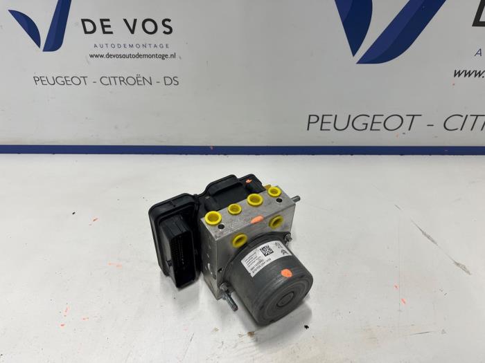 Begagnade ABS-pump Citroen Jumpy 2.0 Blue HDI 180 Pris € 350,00 Marginaltabell erbjuds av De Vos Onderdelen