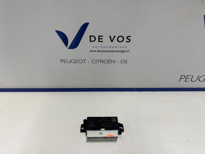 Begagnade PDC-modul Opel Vivaro 1.5 CDTI 120 Pris € 45,00 Marginaltabell erbjuds av De Vos Onderdelen