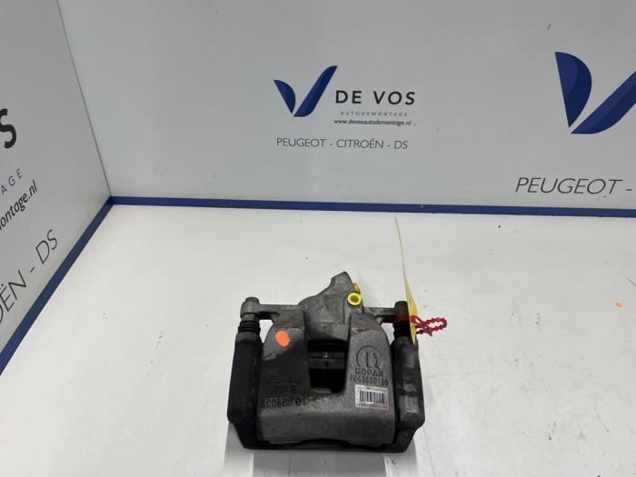Gebrauchte Bremszange links vorne Citroen C3 (CB/CC) 1.2 PureTech 100 Preis € 25,00 Margenregelung angeboten von De Vos Onderdelen