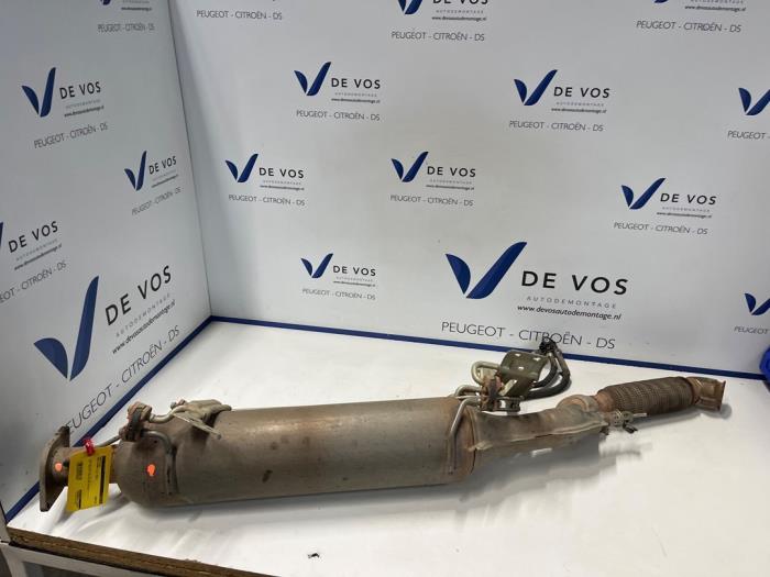 Gebrauchte Rußfilter Opel Movano 2.2 D 140 Preis € 850,00 Margenregelung angeboten von De Vos Onderdelen
