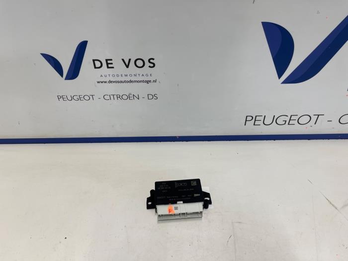 Gebrauchte PDC Modul Peugeot 2008 (UD/UK/UR/US/UX) 1.2 VTi 12V PureTech 100 Preis € 35,00 Margenregelung angeboten von De Vos Onderdelen