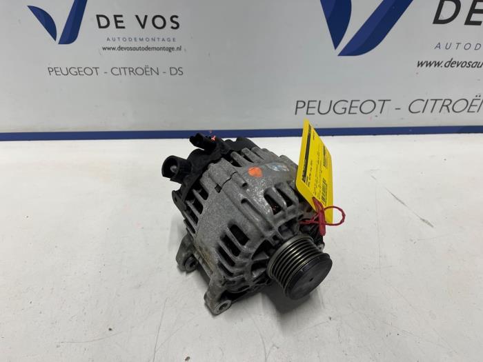 Gebrauchte Dynamo Opel Astra L (F3/FB/FM/FP) 1.2 Turbo 110 12V Preis € 100,00 Margenregelung angeboten von De Vos Onderdelen