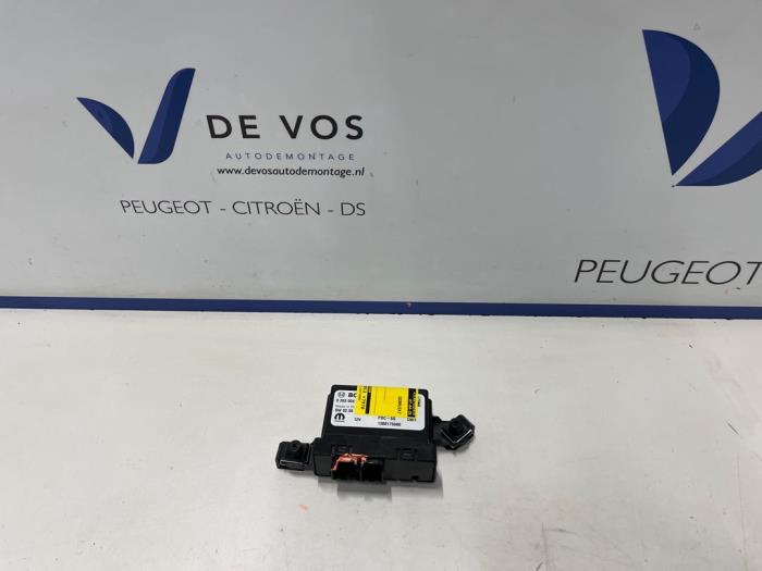 Begagnade PDC-modul Peugeot Boxer (U9) 2.0 BlueHDi 160 Pris € 135,00 Marginaltabell erbjuds av De Vos Onderdelen