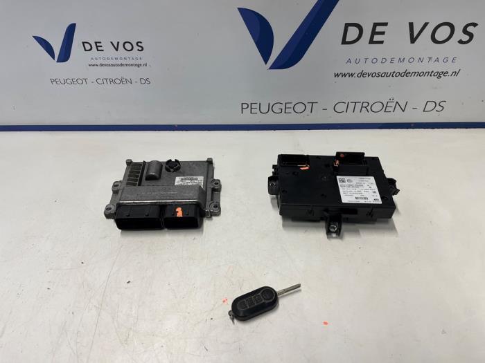 Used Engine management computer Peugeot Boxer (U9) 2.0 BlueHDi 160 Price € 350,00 Margin scheme offered by De Vos Onderdelen