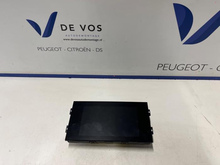 Begagnade Innerdisplay Opel Corsa F (UB/UH/UP) 1.2 12V 75 Pris € 300,00 Marginaltabell erbjuds av De Vos Onderdelen