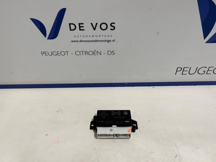 Begagnade PDC-modul DS Automobiles DS 7 1.6 16V E-Tense 300 4x4 Pris € 45,00 Marginaltabell erbjuds av De Vos Onderdelen