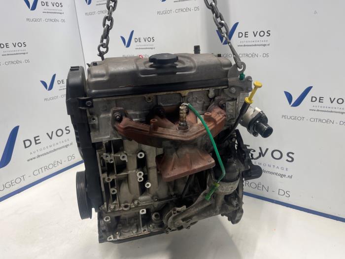 Used Engine Peugeot 206+ (2L/M) Price € 850,00 Margin scheme offered by De Vos Onderdelen