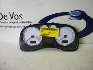 Usados Cuentakilómetros Peugeot 307 Precio € 55,00 Norma de margen ofrecido por De Vos Onderdelen