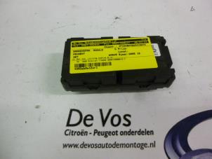 Used Tyre pressure module Peugeot 307 Price € 35,00 Margin scheme offered by De Vos Autodemontagebedrijf