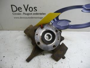 Used Knuckle, front right Citroen Xantia (X2/X7) 1.8i Price € 70,00 Margin scheme offered by De Vos Autodemontagebedrijf