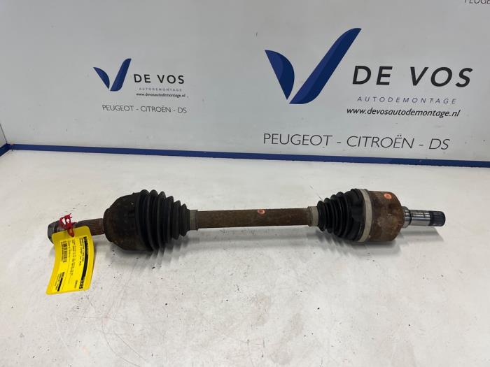 Gebrauchte Antriebswelle links vorne Peugeot Expert (G9) 2.0 HDiF 16V 130 4x4 Preis € 70,00 Margenregelung angeboten von De Vos Onderdelen