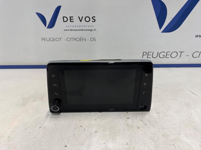 Used Interior display Peugeot Partner (EA//EF/EN/EU) 1.5 BlueHDi 100 Price € 250,00 Margin scheme offered by De Vos Onderdelen