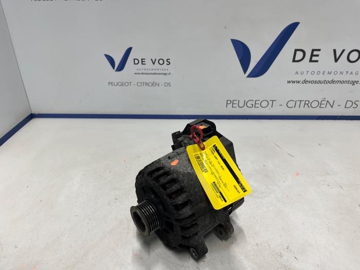 Used Dynamo Citroen Jumpy 2.0 Blue HDI 120 Price € 450,00 Margin scheme offered by De Vos Onderdelen