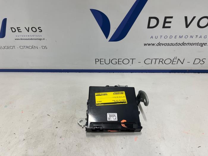 Usagé Ordinateur marche-arrêt Peugeot 108 1.0 12V VVT-i Prix € 350,00 Règlement à la marge proposé par De Vos Onderdelen