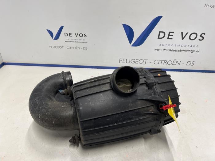 Begagnade Luftfilterhus Citroen Jumper (U9) 2.2 HDi 110 Pris € 90,00 Marginaltabell erbjuds av De Vos Onderdelen