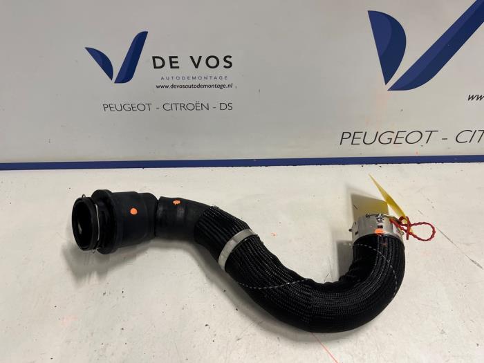 Gebrauchte Intercooler Schlauch Opel Astra L Sports Tourer (F4/FC/FN/FR) 1.6 Plug-in Hybrid Turbo 16V Preis auf Anfrage angeboten von De Vos Onderdelen