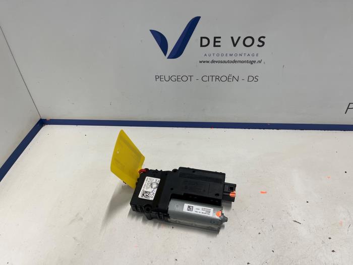 Gebrauchte Schiebedach Motor Peugeot 508 Preis auf Anfrage angeboten von De Vos Onderdelen