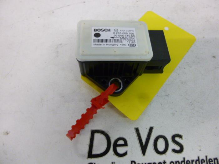 Sensor regulador de estabilización de un Citroën C4 Berline (NC) 1.6 Hdi 90 2012