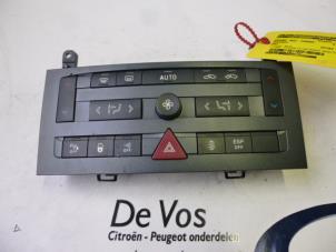 Gebrauchte Heizung Bedienpaneel Peugeot 407 (6C/J) 2.7 HDi V6 24V Preis € 70,00 Margenregelung angeboten von De Vos Autodemontagebedrijf