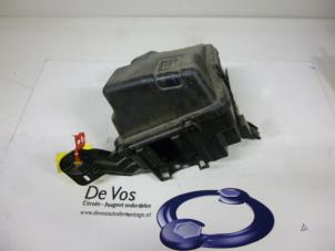 Used Relay holder Citroen C3 (SC) 1.4 HDi Price € 15,00 Margin scheme offered by De Vos Autodemontagebedrijf