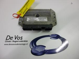 Usagé Ordinateur de suspension Peugeot 607 (9D/U) 2.7 HDi V6 24V Prix € 115,00 Règlement à la marge proposé par De Vos Autodemontagebedrijf