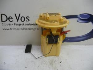 Używane Plywak do zbiornika Peugeot 207 Cena € 45,00 Procedura marży oferowane przez De Vos Autodemontagebedrijf
