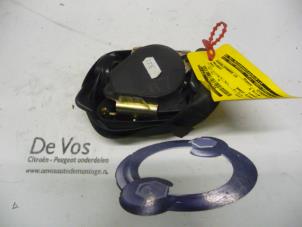 Usagé Tendeur de ceinture arrière gauche Peugeot 807 2.2 HDiF 16V Prix € 80,00 Règlement à la marge proposé par De Vos Autodemontagebedrijf