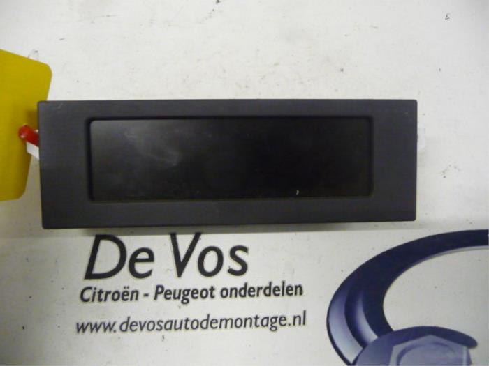 Begagnade Innerdisplay Citroen C3 (SC) 1.4 HDi Pris € 80,00 Marginaltabell erbjuds av De Vos Onderdelen