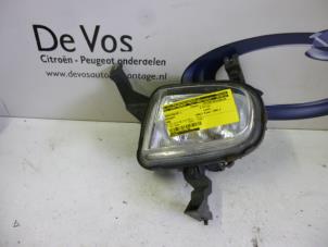 Gebrauchte Fernlicht links Peugeot 306 (7B) 1.4 SL,SR Kat. Preis € 25,00 Margenregelung angeboten von De Vos Autodemontagebedrijf