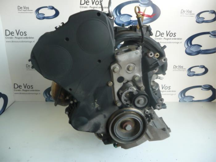 Engine Peugeot 206 CC 2.0 16V - 0135AJ RFN