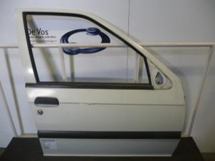 Używane Drzwi prawe przednie wersja 4-drzwiowa Citroen ZX Cena € 70,00 Procedura marży oferowane przez De Vos Autodemontagebedrijf