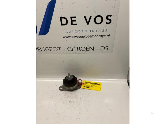 Used Engine mount Citroen Jumpy Price € 30,00 Margin scheme offered by De Vos Onderdelen