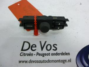 Used Navigation control panel Citroen C6 Price € 30,00 Margin scheme offered by De Vos Autodemontagebedrijf