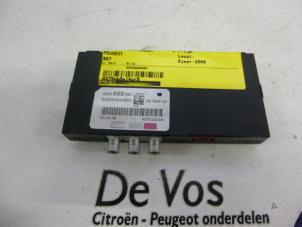Used Antenna Amplifier Peugeot 607 Price € 45,00 Margin scheme offered by De Vos Autodemontagebedrijf