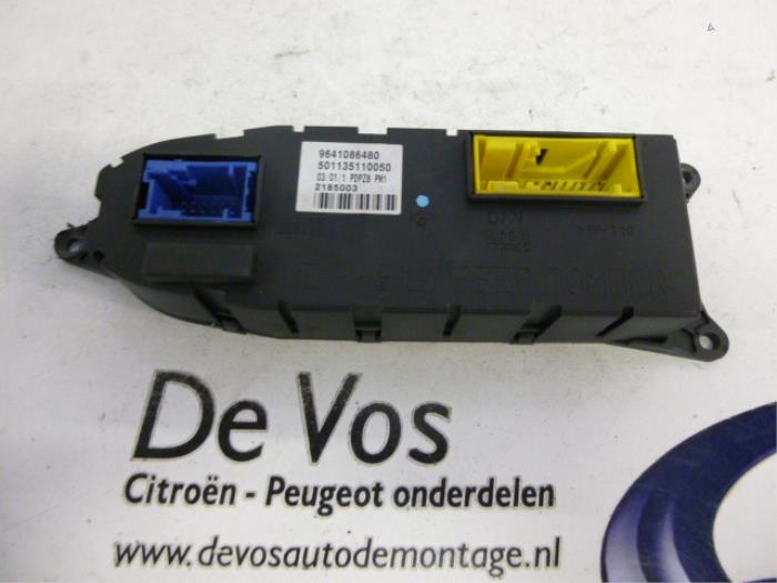 Usagé Module (divers) Peugeot 607 Prix € 55,00 Règlement à la marge proposé par De Vos Onderdelen