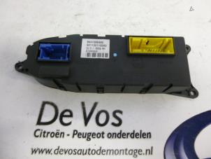 Used Module (miscellaneous) Peugeot 607 Price € 55,00 Margin scheme offered by De Vos Autodemontagebedrijf