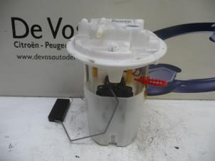 Używane Elektryczna pompa paliwa Peugeot RCZ (4J) 1.6 16V THP Cena € 90,00 Procedura marży oferowane przez De Vos Autodemontagebedrijf