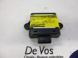 Używane Sterownik filtra czastek stalych Citroen C5 II Berline (RC) 1.6 HDiF 16V Cena € 45,00 Procedura marży oferowane przez De Vos Autodemontagebedrijf