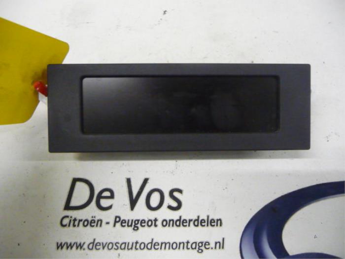 Begagnade Innerdisplay Citroen C3 (SC) 1.1 Pris € 70,00 Marginaltabell erbjuds av De Vos Onderdelen