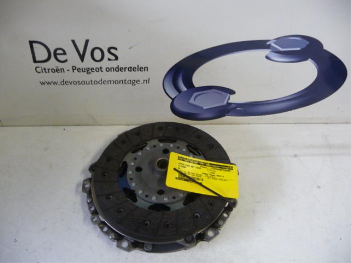 Clutch kit (complete) from a Citroën C4 Berline (NC) 1.6 Hdi 2013