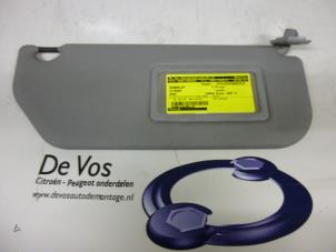 Gebrauchte Sonnenblende Citroen Saxo 1.4i SX,VSX Preis € 25,00 Margenregelung angeboten von De Vos Autodemontagebedrijf