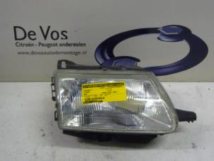 Gebrauchte Scheinwerfer rechts Citroen Saxo 1.6 VTS 16V Preis € 35,00 Margenregelung angeboten von De Vos Autodemontagebedrijf
