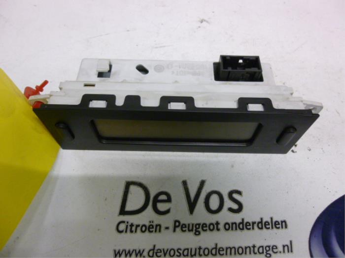 Begagnade Innerdisplay Citroen C8 (EA/EB) 2.2 16V Pris € 70,00 Marginaltabell erbjuds av De Vos Onderdelen