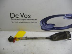 Used Tie rod, left Peugeot 206 (2A/C/H/J/S) 1.4 XR,XS,XT,Gentry Price € 35,00 Margin scheme offered by De Vos Autodemontagebedrijf
