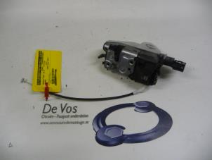 Used Rear door lock mechanism 4-door, left Peugeot 308 (4A/C) 1.6 VTI 16V Price € 45,00 Margin scheme offered by De Vos Autodemontagebedrijf